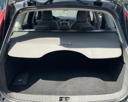 Сірий Форд Фокус, об'ємом двигуна 1.6 л та пробігом 188 тис. км за 4200 $, фото 18 на Automoto.ua