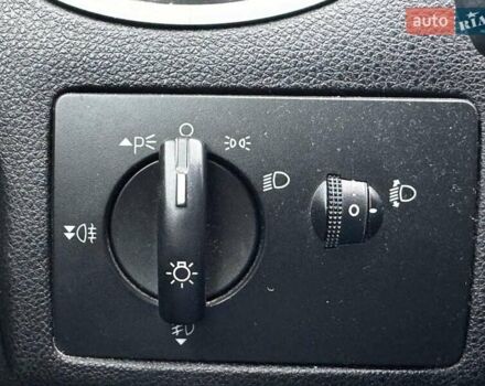 Сірий Форд Фокус, об'ємом двигуна 1.6 л та пробігом 260 тис. км за 4890 $, фото 18 на Automoto.ua