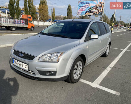 Серый Форд Фокус, объемом двигателя 1.6 л и пробегом 224 тыс. км за 4950 $, фото 1 на Automoto.ua