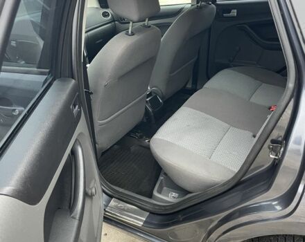 Серый Форд Фокус, объемом двигателя 1.6 л и пробегом 250 тыс. км за 4000 $, фото 7 на Automoto.ua