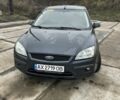 Серый Форд Фокус, объемом двигателя 1.6 л и пробегом 250 тыс. км за 4000 $, фото 1 на Automoto.ua