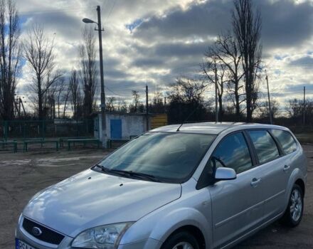 Серый Форд Фокус, объемом двигателя 1.6 л и пробегом 300 тыс. км за 2800 $, фото 1 на Automoto.ua