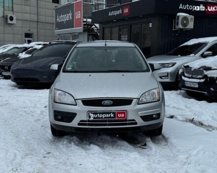 Серый Форд Фокус, объемом двигателя 1.6 л и пробегом 260 тыс. км за 4890 $, фото 1 на Automoto.ua