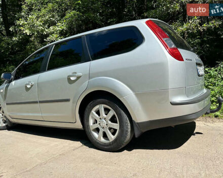 Серый Форд Фокус, объемом двигателя 1.39 л и пробегом 265 тыс. км за 4300 $, фото 25 на Automoto.ua