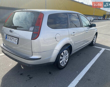 Серый Форд Фокус, объемом двигателя 1.6 л и пробегом 224 тыс. км за 4950 $, фото 5 на Automoto.ua