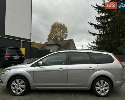 Форд Фокус 2007 в Кременце на Automoto.ua Серый Форд Фокус, объемом двигателя 1.56 л и пробегом 238 тыс. км за 4950 $, фото 2 на Automoto.ua