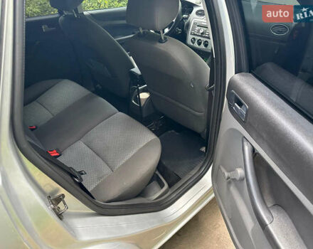 Серый Форд Фокус, объемом двигателя 1.39 л и пробегом 265 тыс. км за 4300 $, фото 21 на Automoto.ua