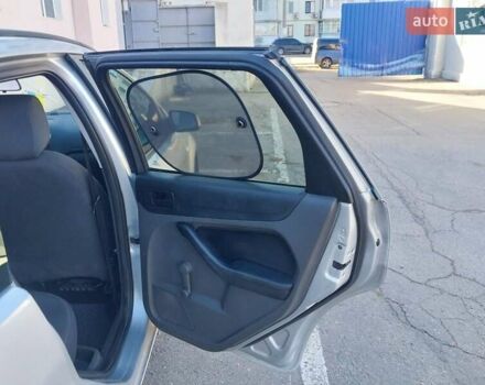 Серый Форд Фокус, объемом двигателя 1.6 л и пробегом 211 тыс. км за 3600 $, фото 19 на Automoto.ua