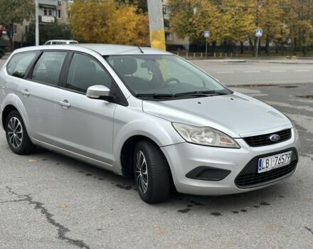 Серый Форд Фокус, объемом двигателя 1.3 л и пробегом 123 тыс. км за 2700 $, фото 1 на Automoto.ua