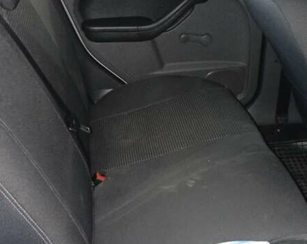 Серый Форд Фокус, объемом двигателя 1.6 л и пробегом 230 тыс. км за 2800 $, фото 8 на Automoto.ua