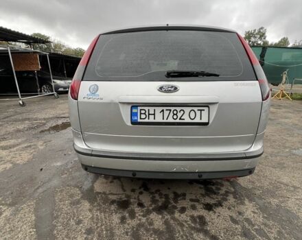 Серый Форд Фокус, объемом двигателя 1.6 л и пробегом 257 тыс. км за 4200 $, фото 4 на Automoto.ua