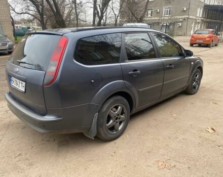 Серый Форд Фокус, объемом двигателя 1.6 л и пробегом 270 тыс. км за 3450 $, фото 5 на Automoto.ua