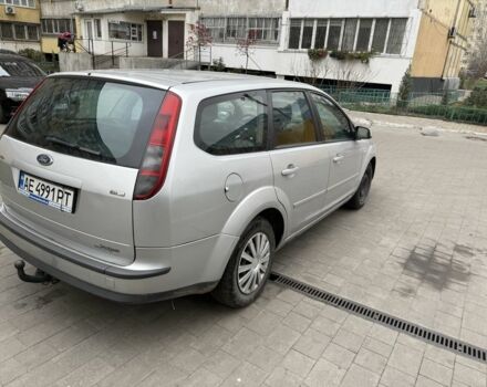 Серый Форд Фокус, объемом двигателя 1.6 л и пробегом 270 тыс. км за 3500 $, фото 3 на Automoto.ua