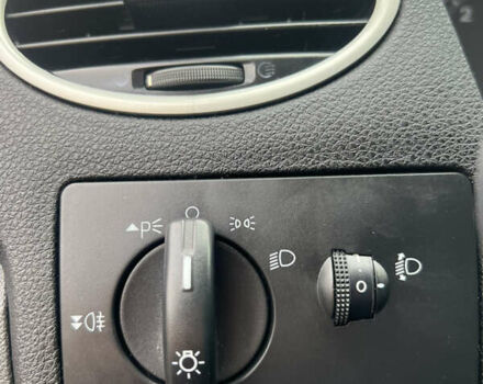 Форд Фокус 2007 в Житомире на Automoto.ua Серый Форд Фокус, объемом двигателя 1.6 л и пробегом 289 тыс. км за 5100 $, фото 16 на Automoto.ua