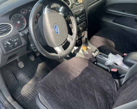 Серый Форд Фокус, объемом двигателя 2 л и пробегом 240 тыс. км за 5500 $, фото 3 на Automoto.ua