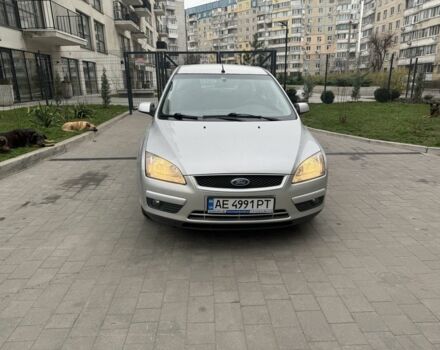 Серый Форд Фокус, объемом двигателя 1.6 л и пробегом 270 тыс. км за 3500 $, фото 1 на Automoto.ua