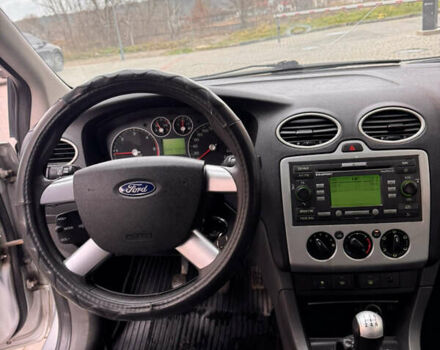 Серый Форд Фокус, объемом двигателя 1.56 л и пробегом 271 тыс. км за 3699 $, фото 17 на Automoto.ua