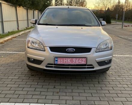 Серый Форд Фокус, объемом двигателя 1.6 л и пробегом 197 тыс. км за 4200 $, фото 3 на Automoto.ua