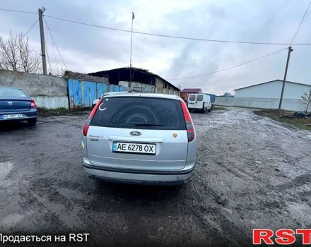 Серый Форд Фокус, объемом двигателя 1.6 л и пробегом 247 тыс. км за 5000 $, фото 1 на Automoto.ua