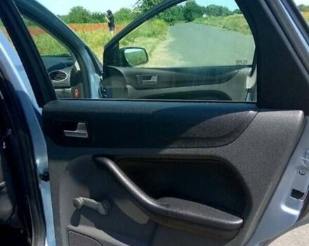 Форд Фокус 2007 в Горишние Плавни (Комсомольск) на Automoto.ua Серый Форд Фокус, объемом двигателя 1.6 л и пробегом 220 тыс. км за 6000 $, фото 6 на Automoto.ua