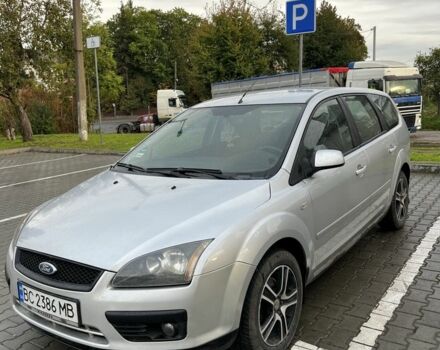 Серый Форд Фокус, объемом двигателя 1.6 л и пробегом 318 тыс. км за 4200 $, фото 2 на Automoto.ua