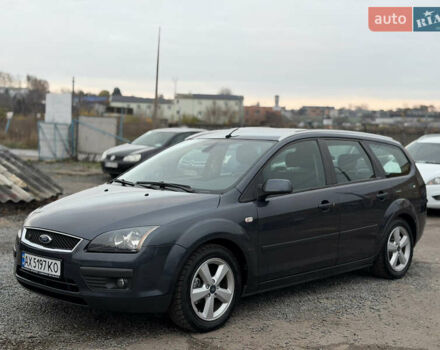 Сірий Форд Фокус, об'ємом двигуна 1.8 л та пробігом 200 тис. км за 4200 $, фото 8 на Automoto.ua
