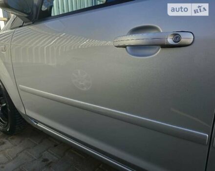 Серый Форд Фокус, объемом двигателя 1.6 л и пробегом 232 тыс. км за 5700 $, фото 27 на Automoto.ua