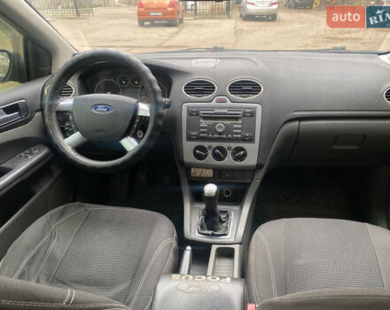 Серый Форд Фокус, объемом двигателя 1.56 л и пробегом 270 тыс. км за 3450 $, фото 13 на Automoto.ua