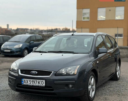 Сірий Форд Фокус, об'ємом двигуна 1.8 л та пробігом 200 тис. км за 4200 $, фото 5 на Automoto.ua