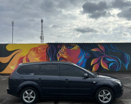 Форд Фокус 2007 в Житомире на Automoto.ua Серый Форд Фокус, объемом двигателя 1.6 л и пробегом 289 тыс. км за 5100 $, фото 2 на Automoto.ua