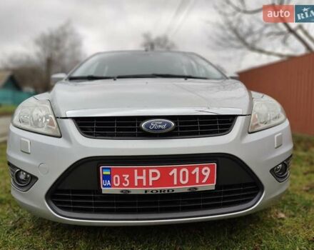 Серый Форд Фокус, объемом двигателя 1.8 л и пробегом 177 тыс. км за 5450 $, фото 1 на Automoto.ua