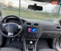 Сірий Форд Фокус, об'ємом двигуна 1.6 л та пробігом 255 тис. км за 3900 $, фото 12 на Automoto.ua