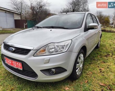 Серый Форд Фокус, объемом двигателя 1.8 л и пробегом 177 тыс. км за 5450 $, фото 6 на Automoto.ua