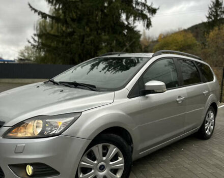 Форд Фокус 2007 в Кременце на Automoto.ua Серый Форд Фокус, объемом двигателя 1.56 л и пробегом 238 тыс. км за 4950 $, фото 1 на Automoto.ua