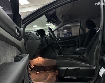 Серый Форд Фокус, объемом двигателя 0 л и пробегом 158 тыс. км за 5700 $, фото 10 на Automoto.ua