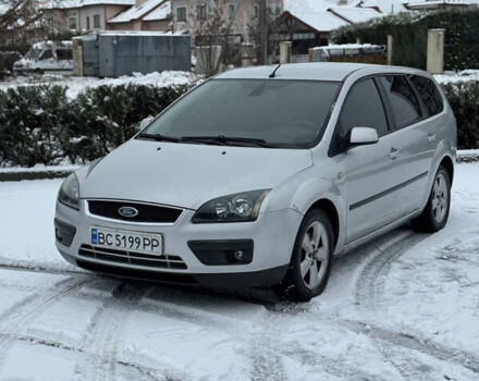 Серый Форд Фокус, объемом двигателя 1.6 л и пробегом 290 тыс. км за 3600 $, фото 1 на Automoto.ua