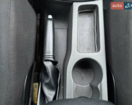 Сірий Форд Фокус, об'ємом двигуна 1.8 л та пробігом 200 тис. км за 4200 $, фото 45 на Automoto.ua