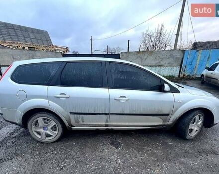 Серый Форд Фокус, объемом двигателя 1.6 л и пробегом 247 тыс. км за 5000 $, фото 1 на Automoto.ua