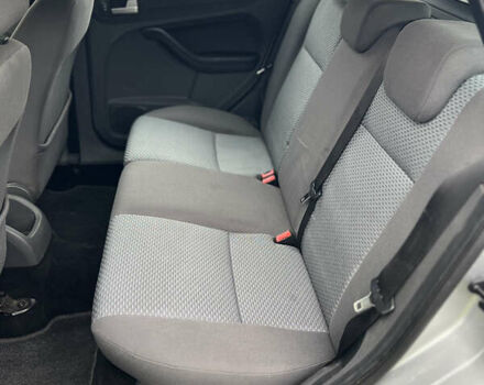 Сірий Форд Фокус, об'ємом двигуна 1.6 л та пробігом 255 тис. км за 4750 $, фото 14 на Automoto.ua