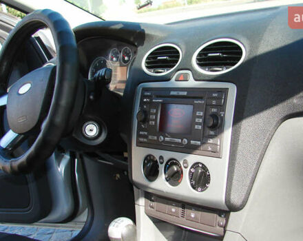 Сірий Форд Фокус, об'ємом двигуна 1.8 л та пробігом 224 тис. км за 6300 $, фото 19 на Automoto.ua