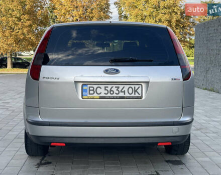 Серый Форд Фокус, объемом двигателя 1.6 л и пробегом 249 тыс. км за 3599 $, фото 5 на Automoto.ua