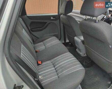 Серый Форд Фокус, объемом двигателя 1.8 л и пробегом 177 тыс. км за 5450 $, фото 19 на Automoto.ua