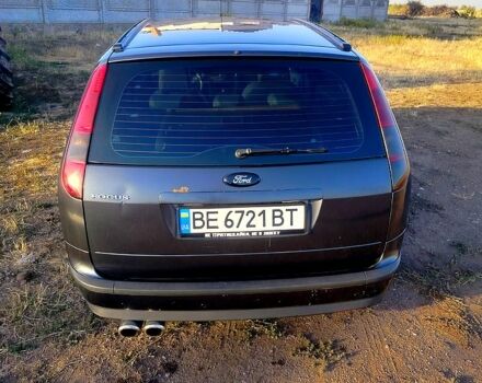 Серый Форд Фокус, объемом двигателя 1.6 л и пробегом 286 тыс. км за 3750 $, фото 5 на Automoto.ua