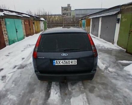 Серый Форд Фокус, объемом двигателя 1.6 л и пробегом 230 тыс. км за 5000 $, фото 1 на Automoto.ua