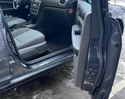 Серый Форд Фокус, объемом двигателя 1.56 л и пробегом 227 тыс. км за 5600 $, фото 14 на Automoto.ua