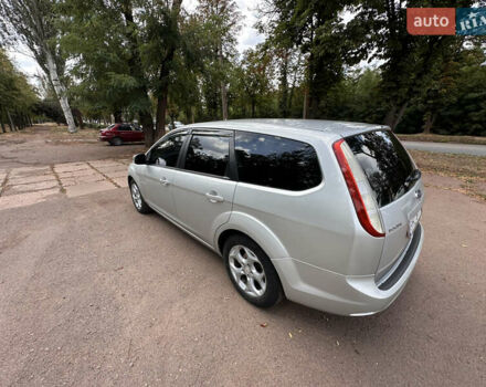 Серый Форд Фокус, объемом двигателя 1.8 л и пробегом 243 тыс. км за 5900 $, фото 1 на Automoto.ua