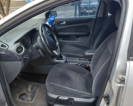 Сірий Форд Фокус, об'ємом двигуна 1.6 л та пробігом 290 тис. км за 3700 $, фото 5 на Automoto.ua