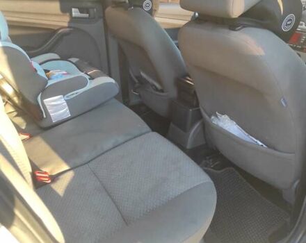 Сірий Форд Фокус, об'ємом двигуна 1.6 л та пробігом 314 тис. км за 4200 $, фото 3 на Automoto.ua