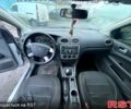 Серый Форд Фокус, объемом двигателя 1.6 л и пробегом 247 тыс. км за 5000 $, фото 4 на Automoto.ua