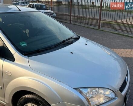 Серый Форд Фокус, объемом двигателя 1.6 л и пробегом 235 тыс. км за 5499 $, фото 9 на Automoto.ua